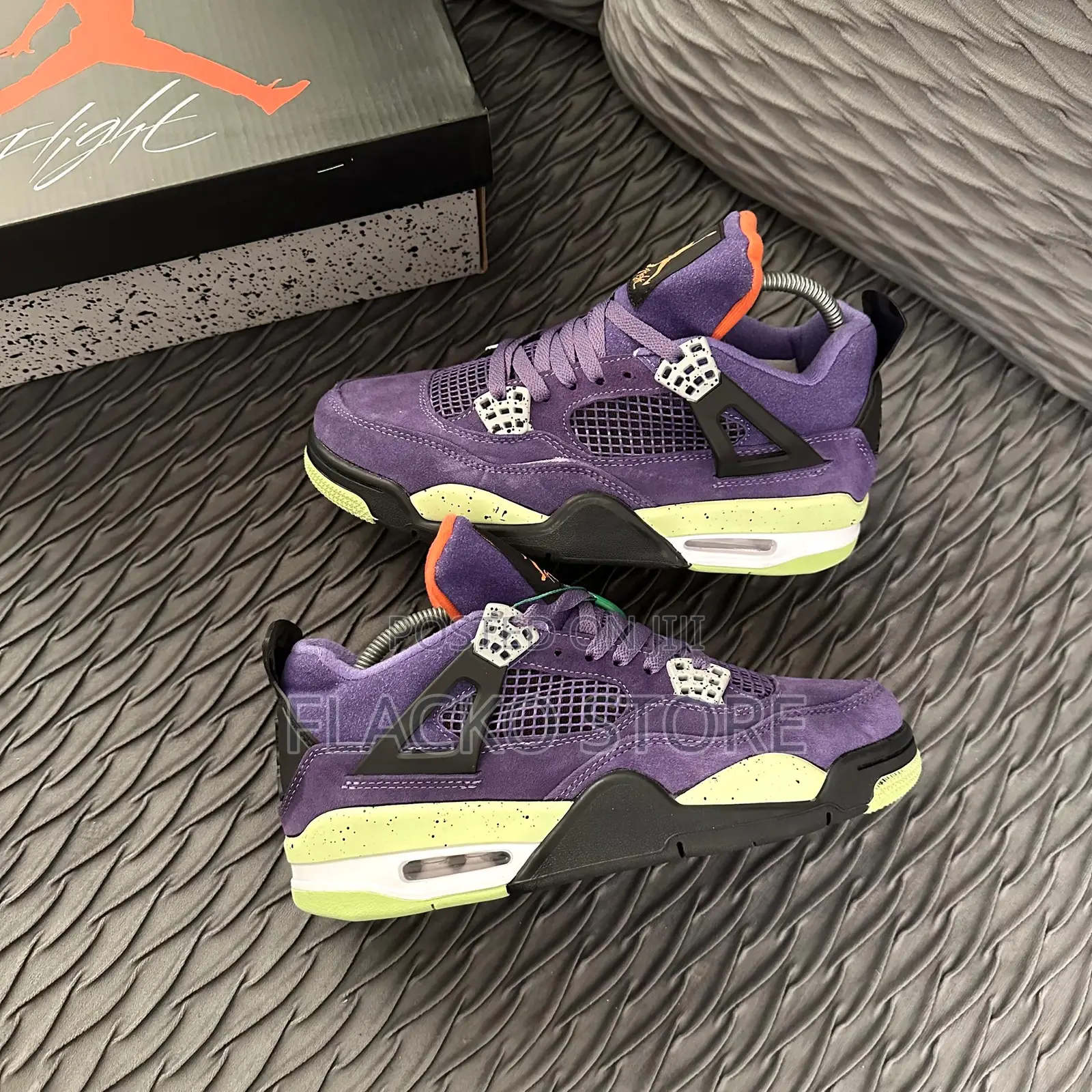 Original Air Jordan 4 Canyon Purple Sneakers