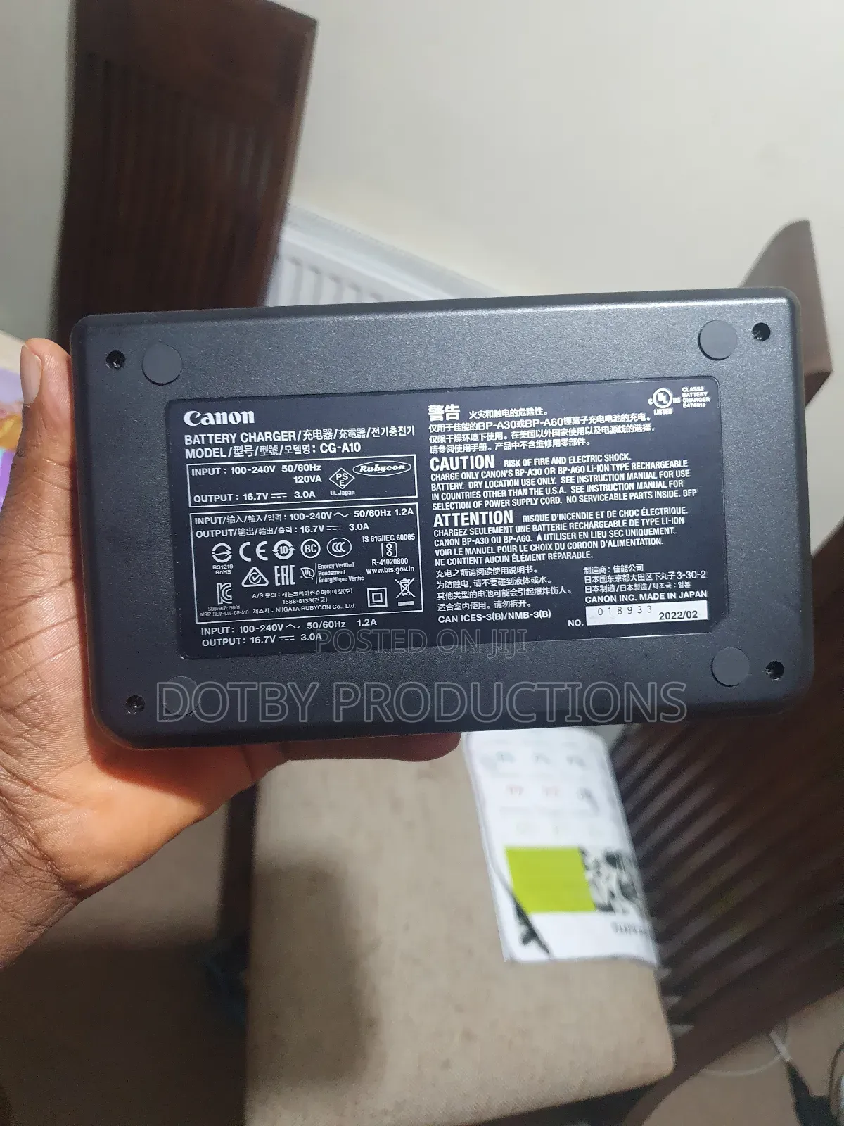 Canon CG-A10 Dual Battery Charger for BP-A30 A60 Batteries