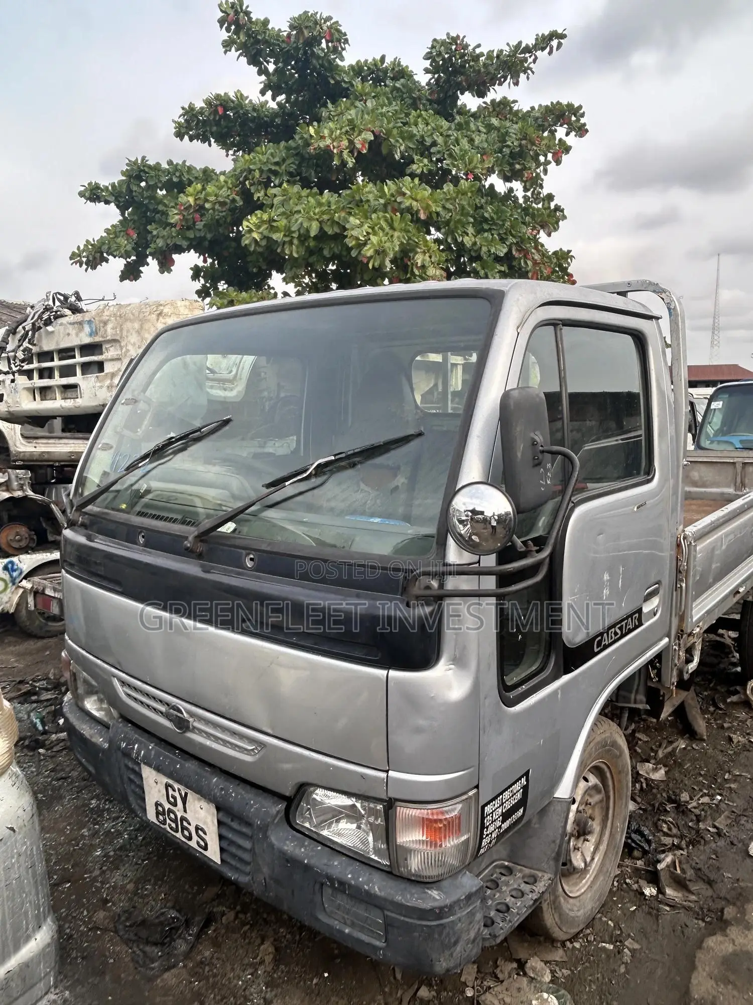 Nissan Cabstar 2010 Silver