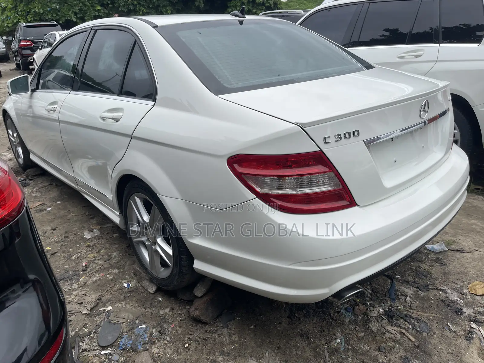 Mercedes-Benz C300 2010 White