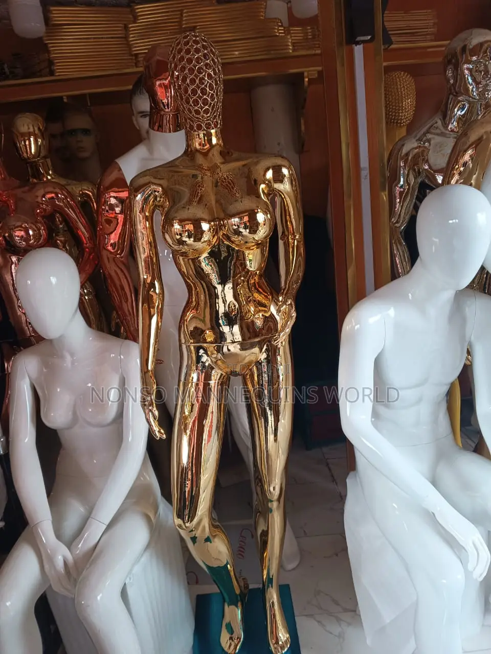 Basket Head Size 12 Gold Chrome Female Mannequin