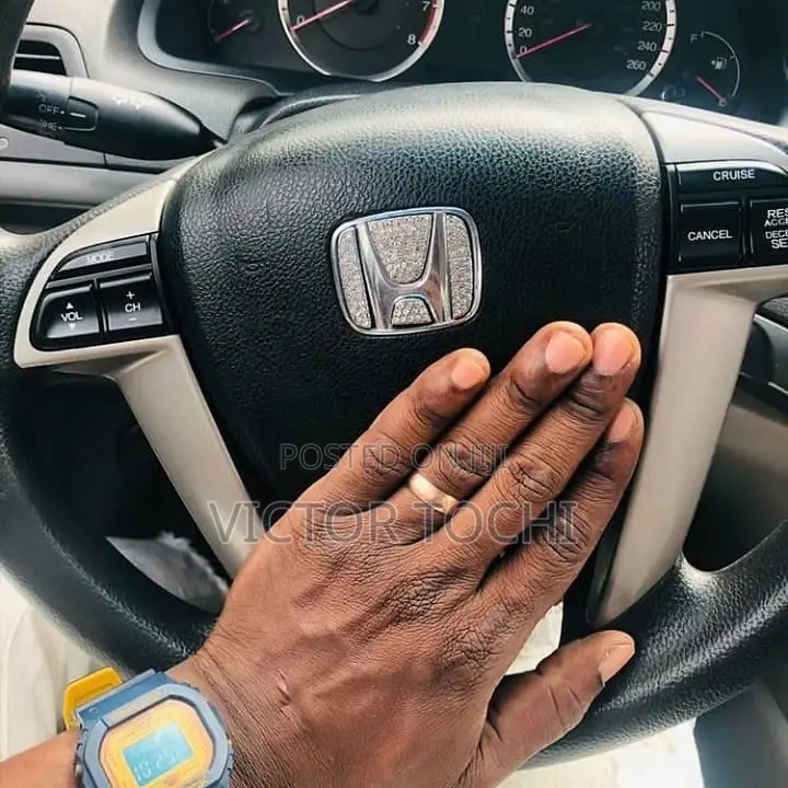 Crystal Steering Wheel Airbag Logo Coating