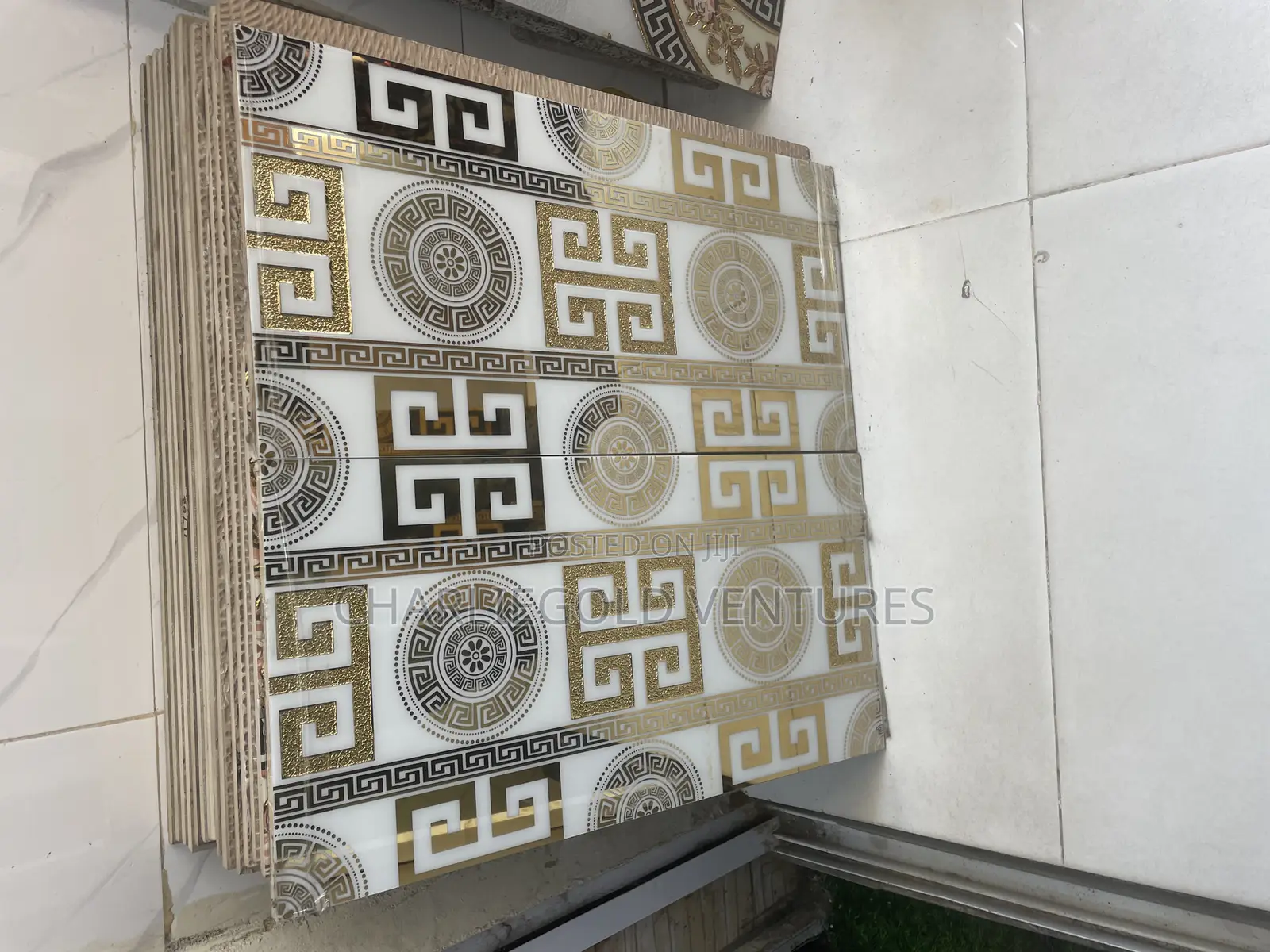 Classic Design Wall Decor Tiles