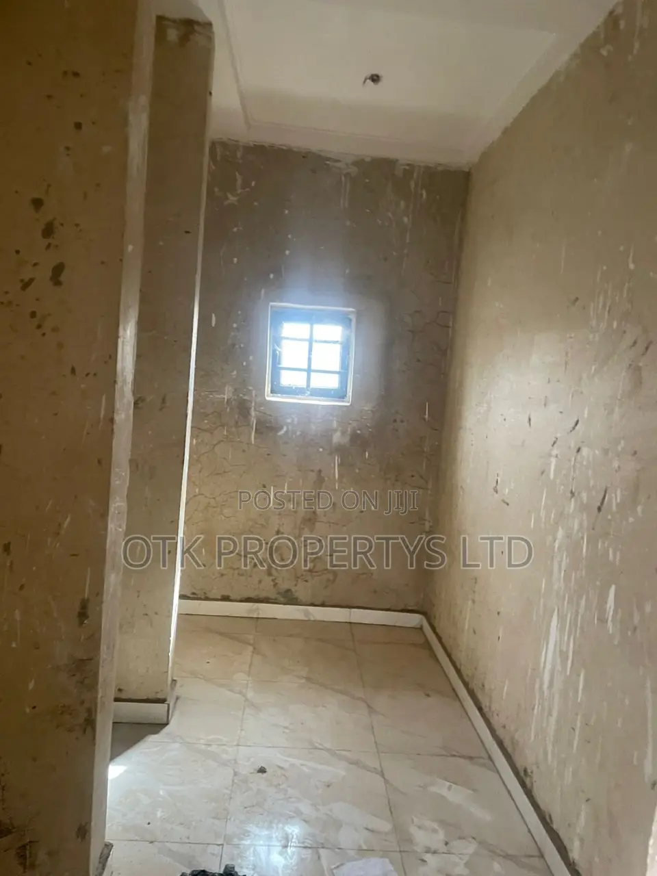 4bdrm Duplex in Nut Road Opposite, Lugbe District for sale