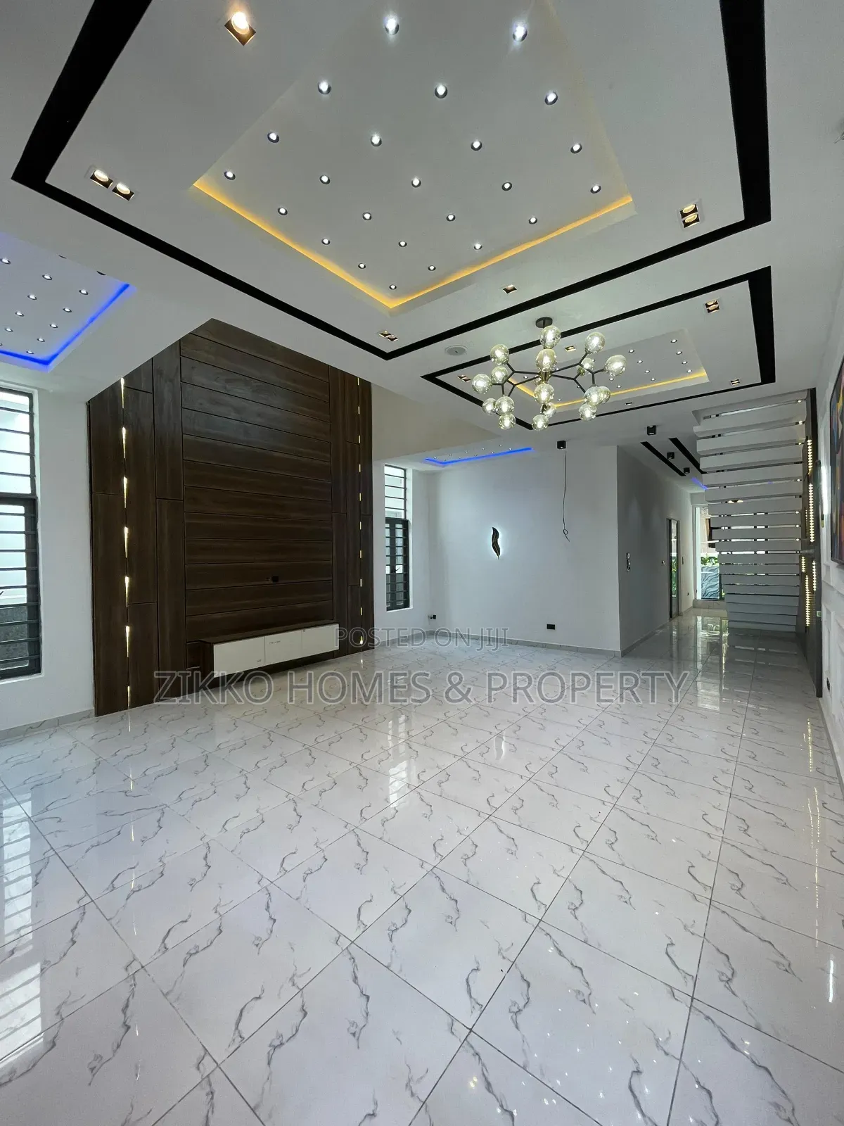 5bdrm Duplex in Ajah for sale