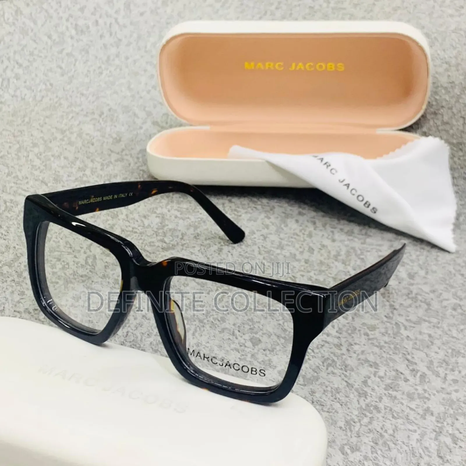MARC JACOBS Luxury Glass