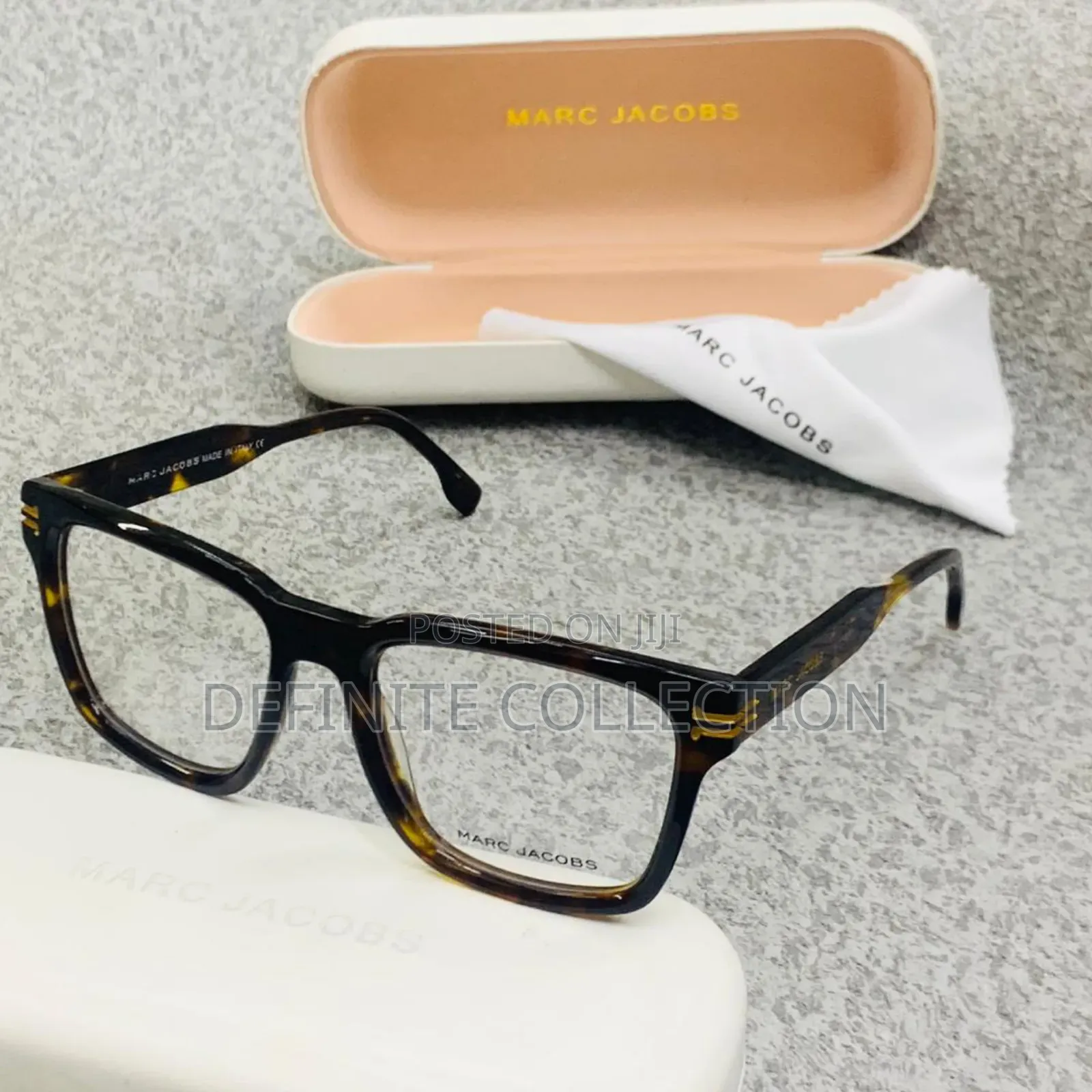 MARC JACOBS Luxury Glass
