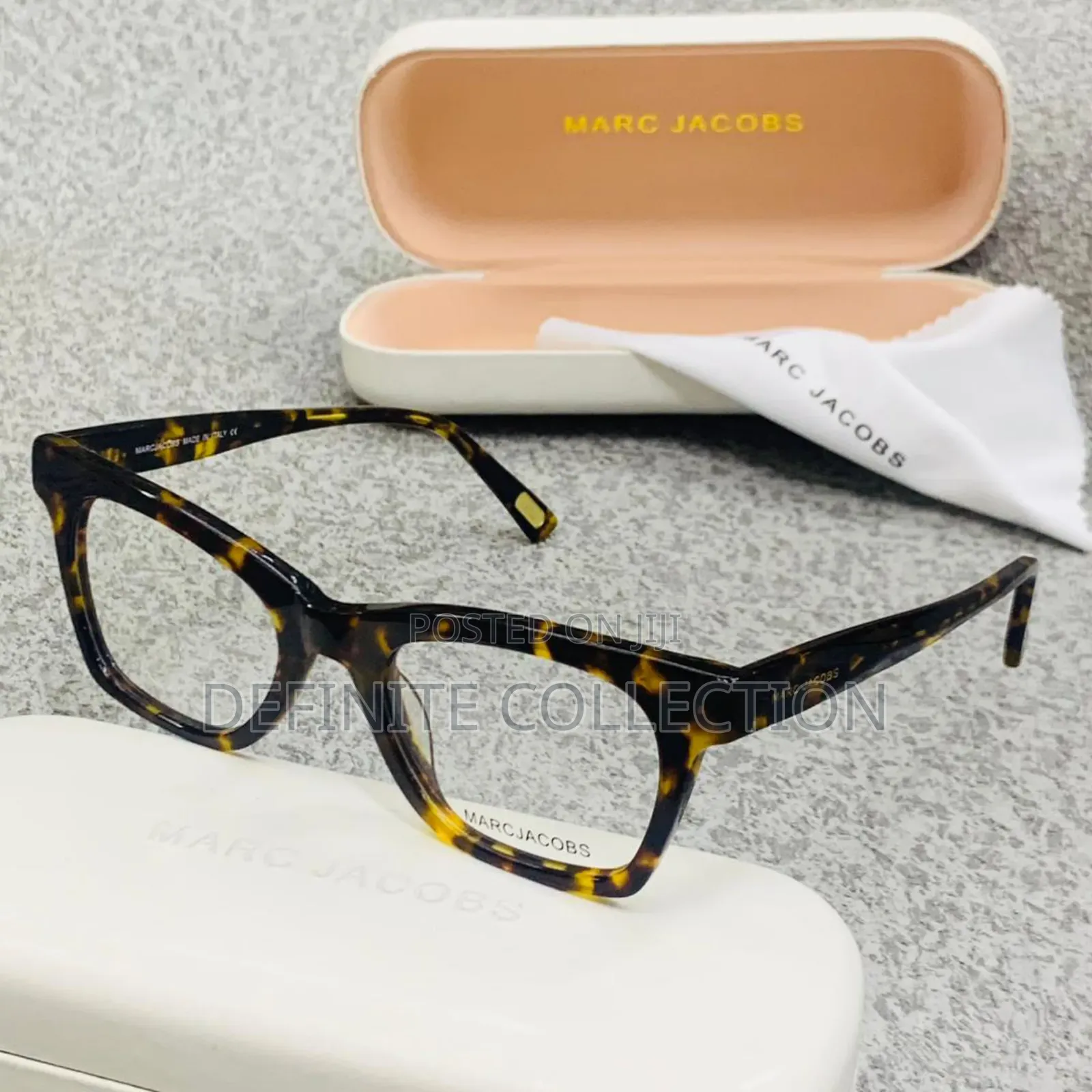 MARC JACOBS Luxury Glass