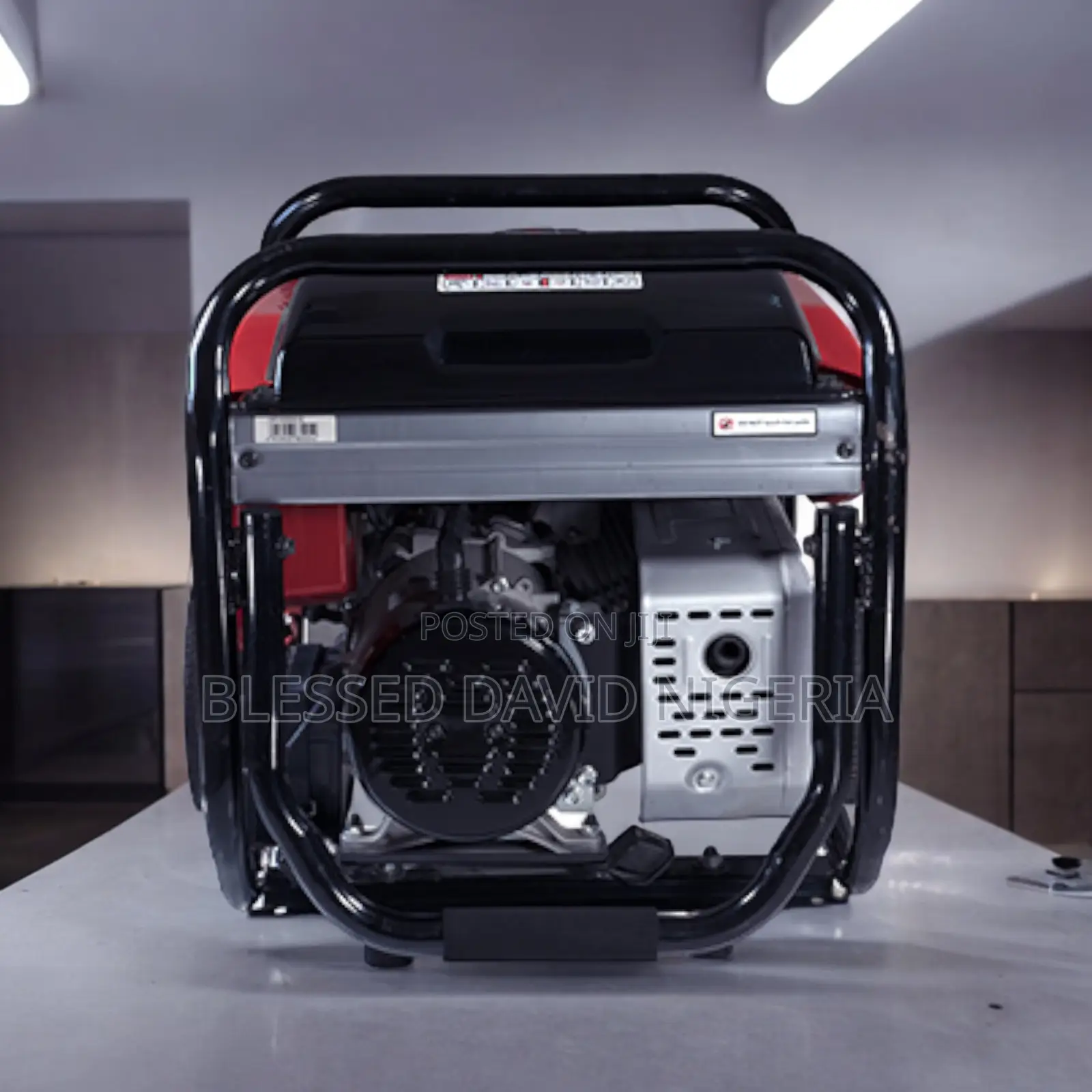 Royal GR10000CE, 6.5 KVA Key Start Generator