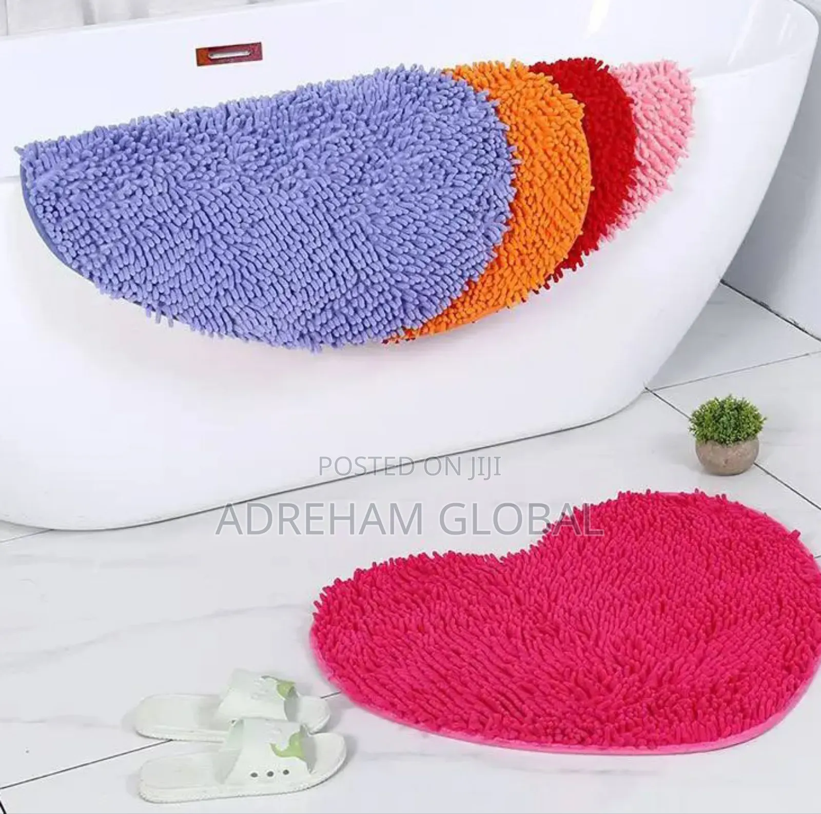 Bathroom Foot Mat 60cm by 40cm Love Shape