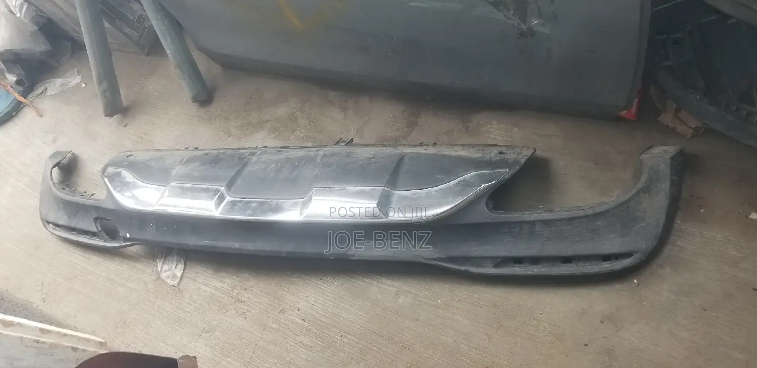 GLE350 2018 Back Bumper Down Padded
