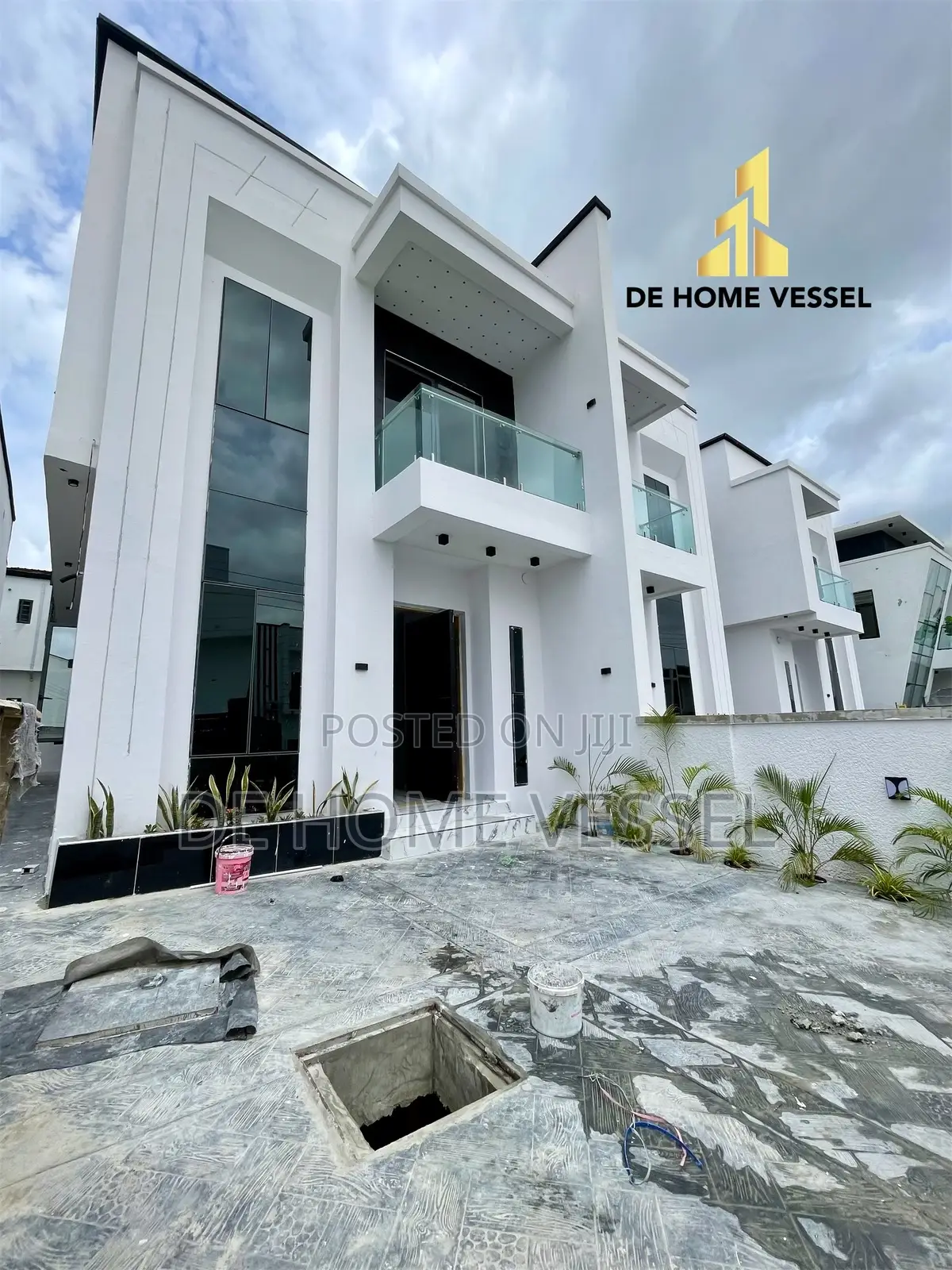 4bdrm Duplex in Ajah for sale