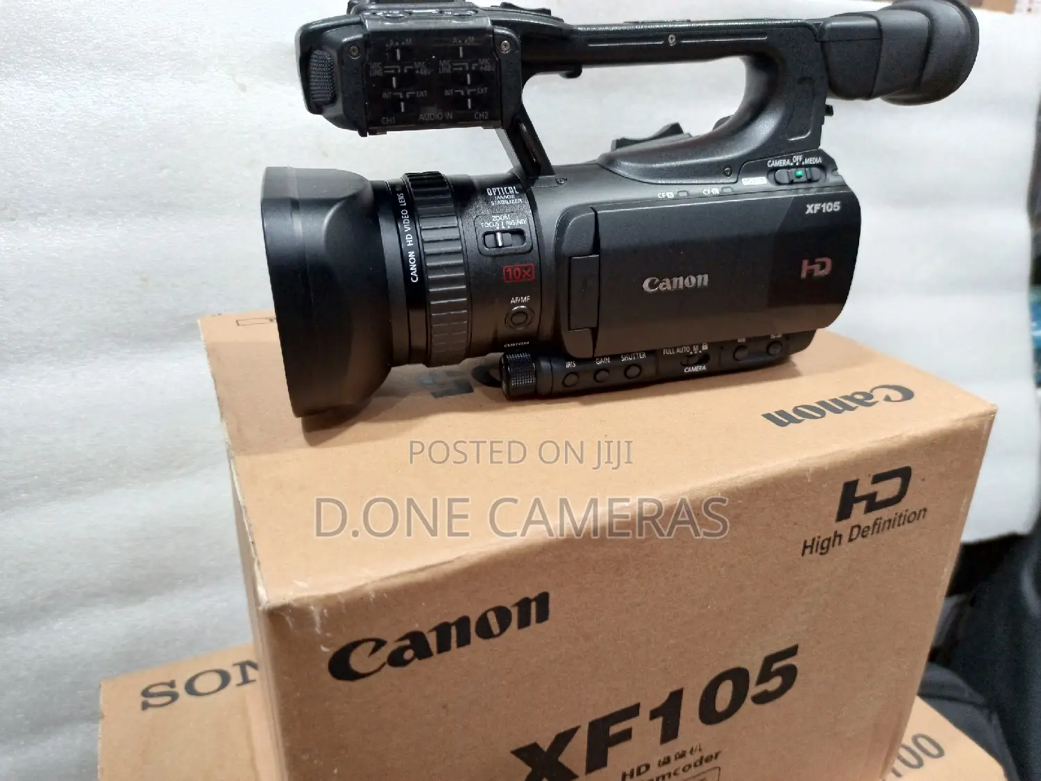 Canon Xf105 HD Camcorder Sdi and HDMI