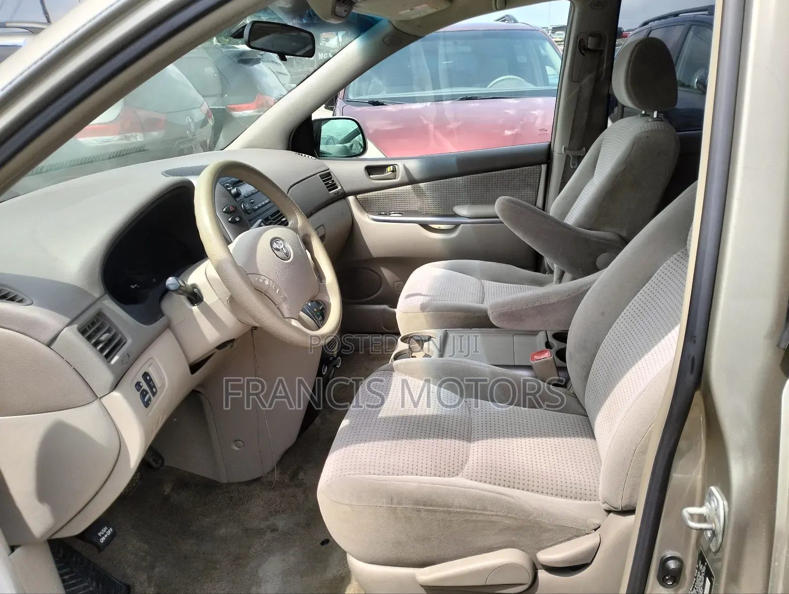 Toyota Sienna 2006 Gold