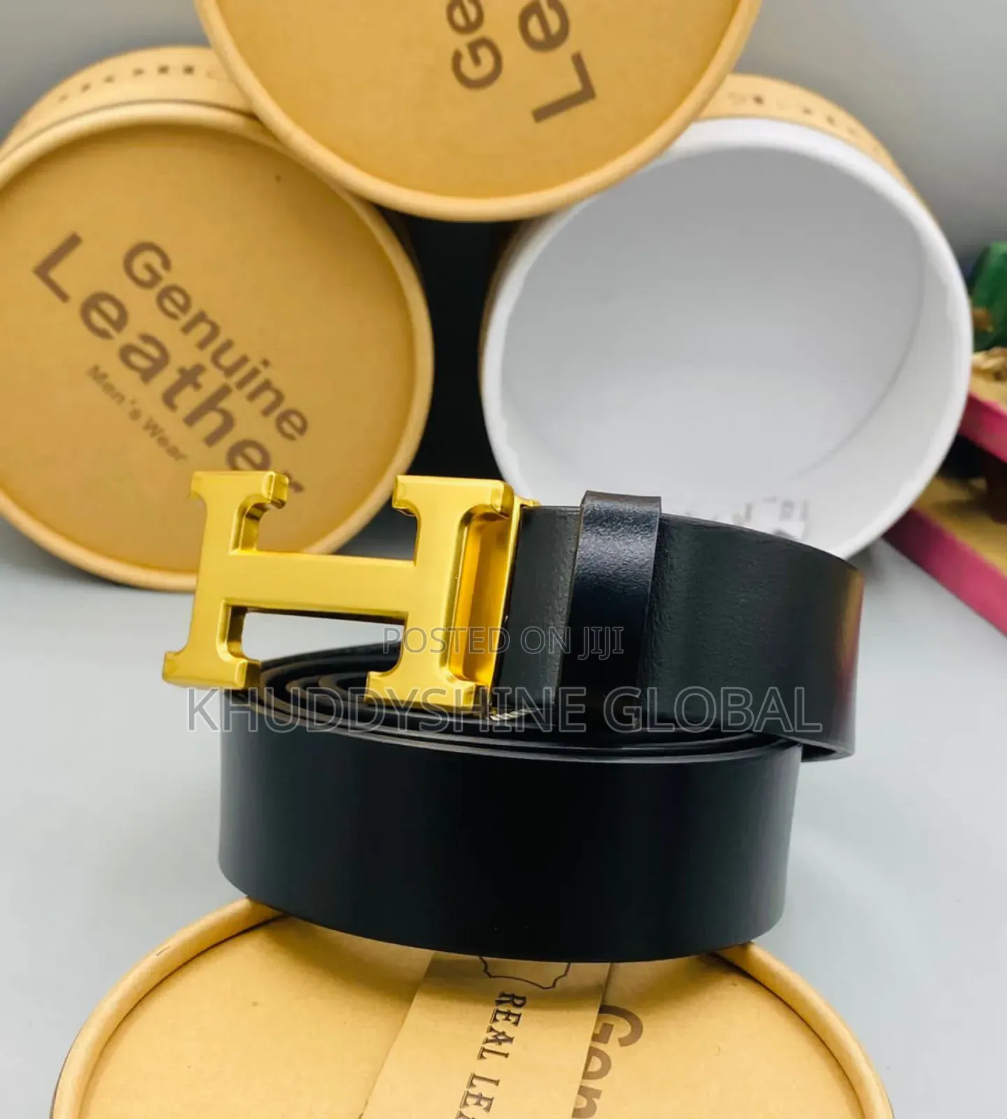Quality Versace, Louis Vuitton, and Hermes Belts