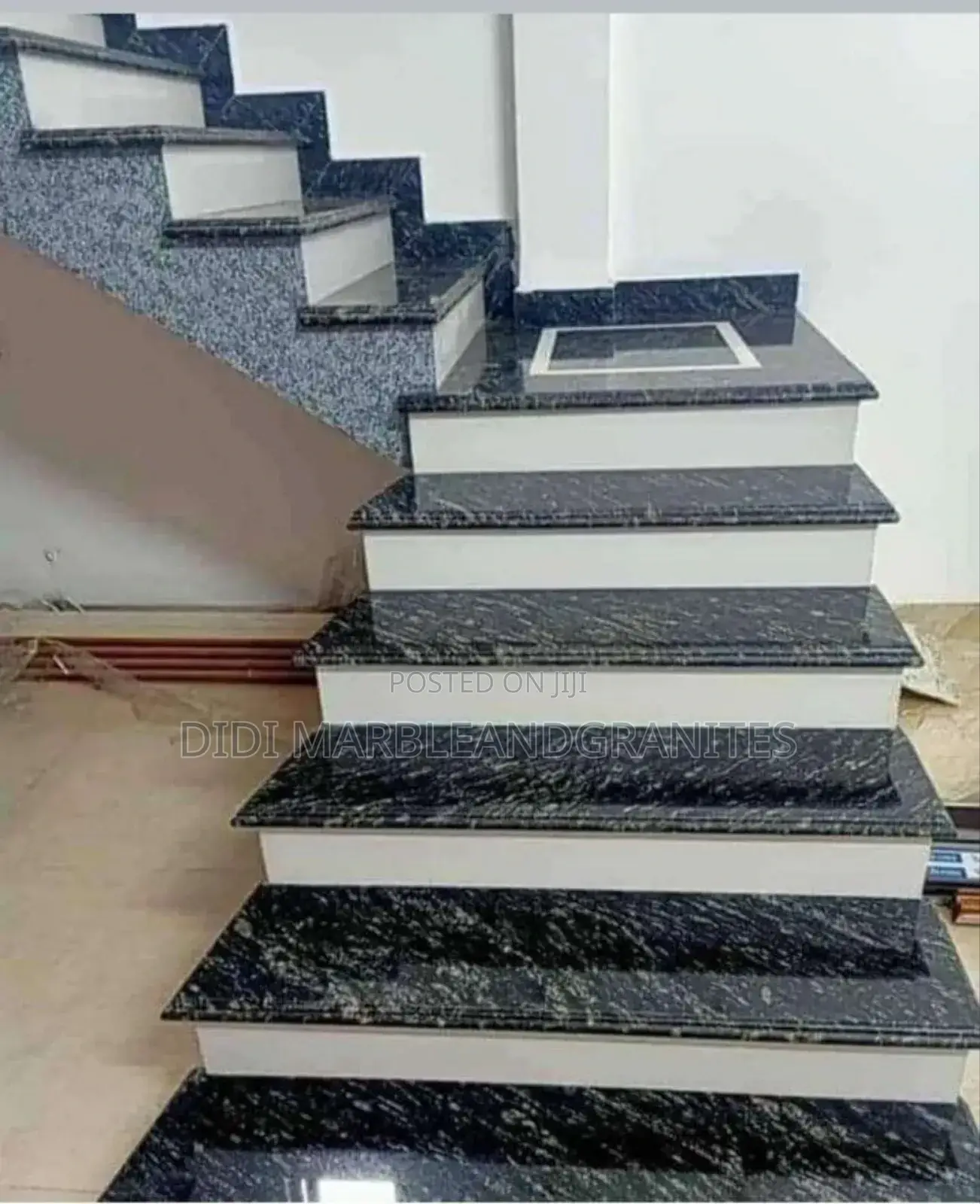 Marble Staircase Forest Black.