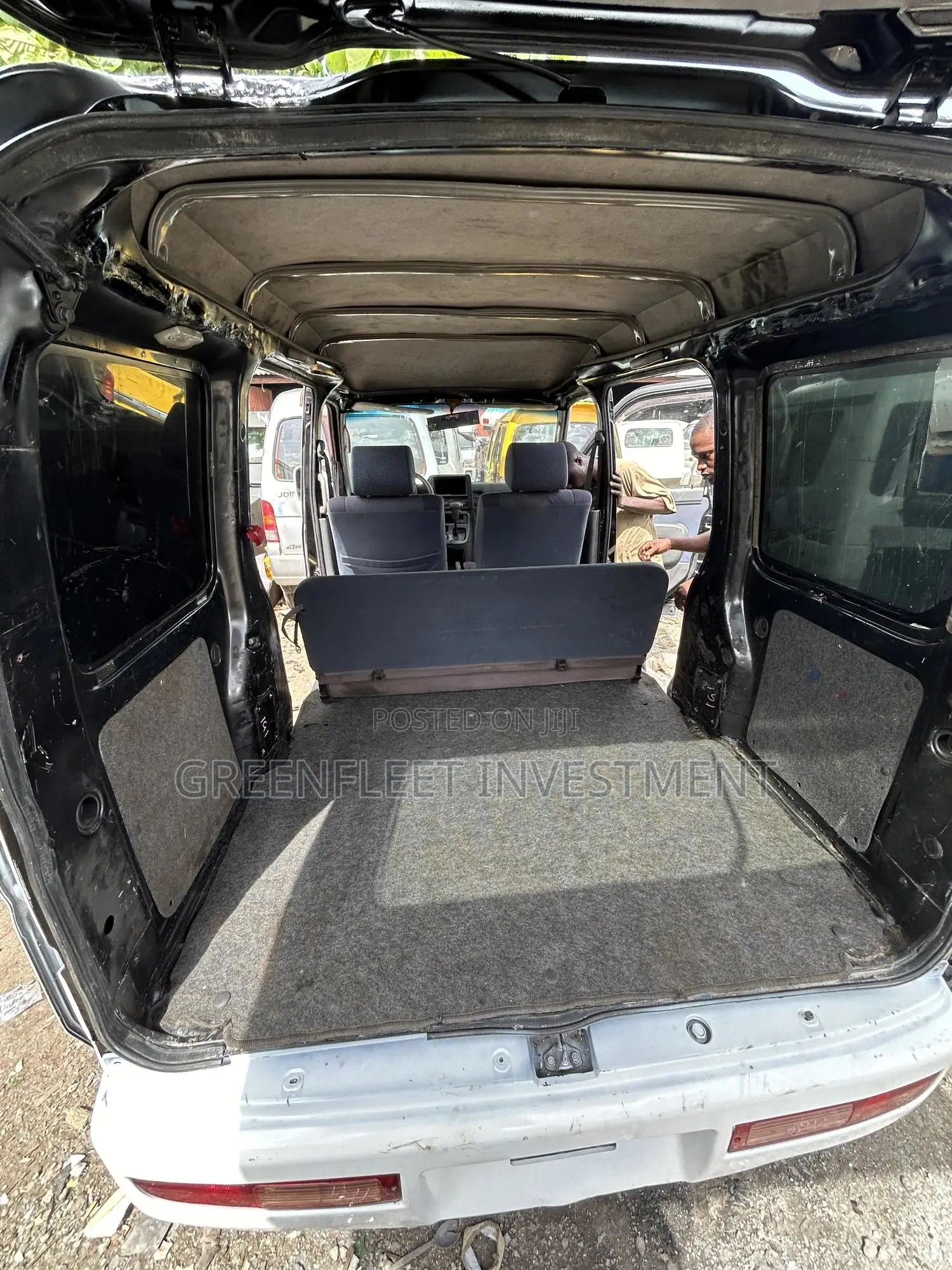 Daihatsu Hijet 2012 White