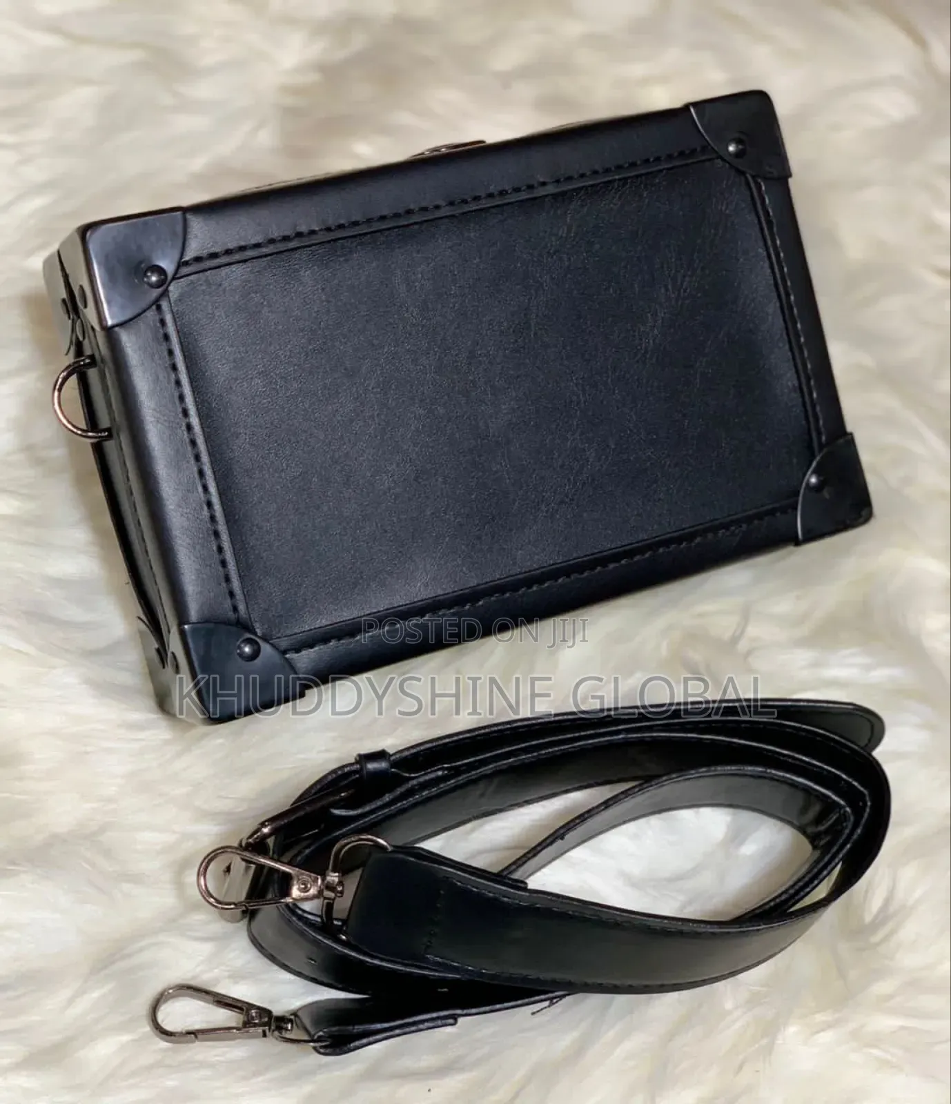 Louis Vuitton Soft Trunk Taiga Black/Rainbow