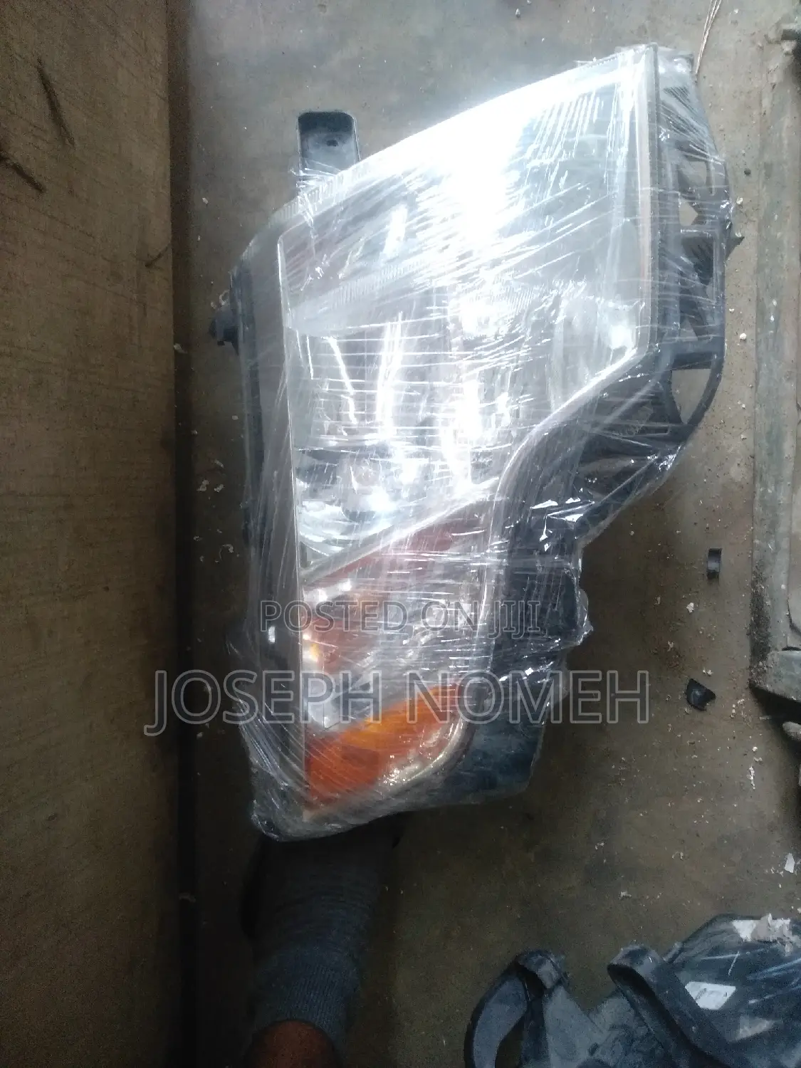 2010 Ford Edge Headlight