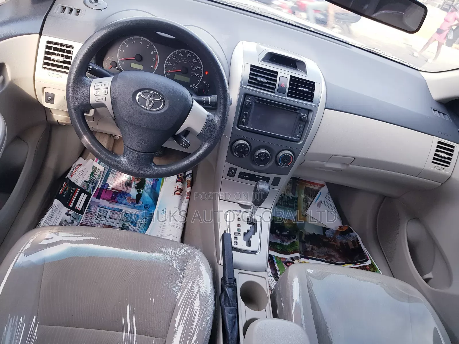 Toyota Corolla 2013 Gold