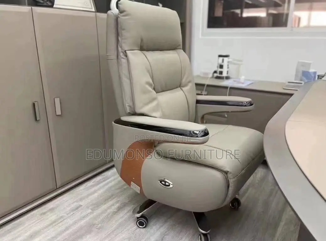 ROVAR Electric Recliner Chair