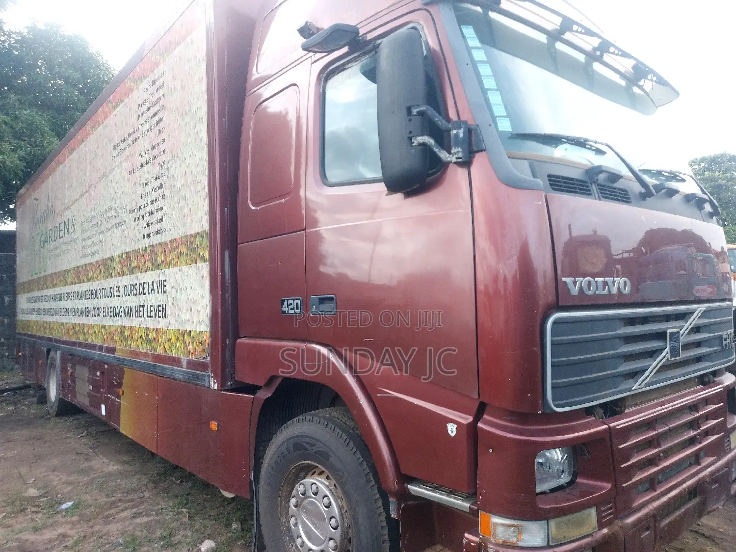 Foreign Used FH12 Volvo Six Tyres Coldroom Truck Superb Engi