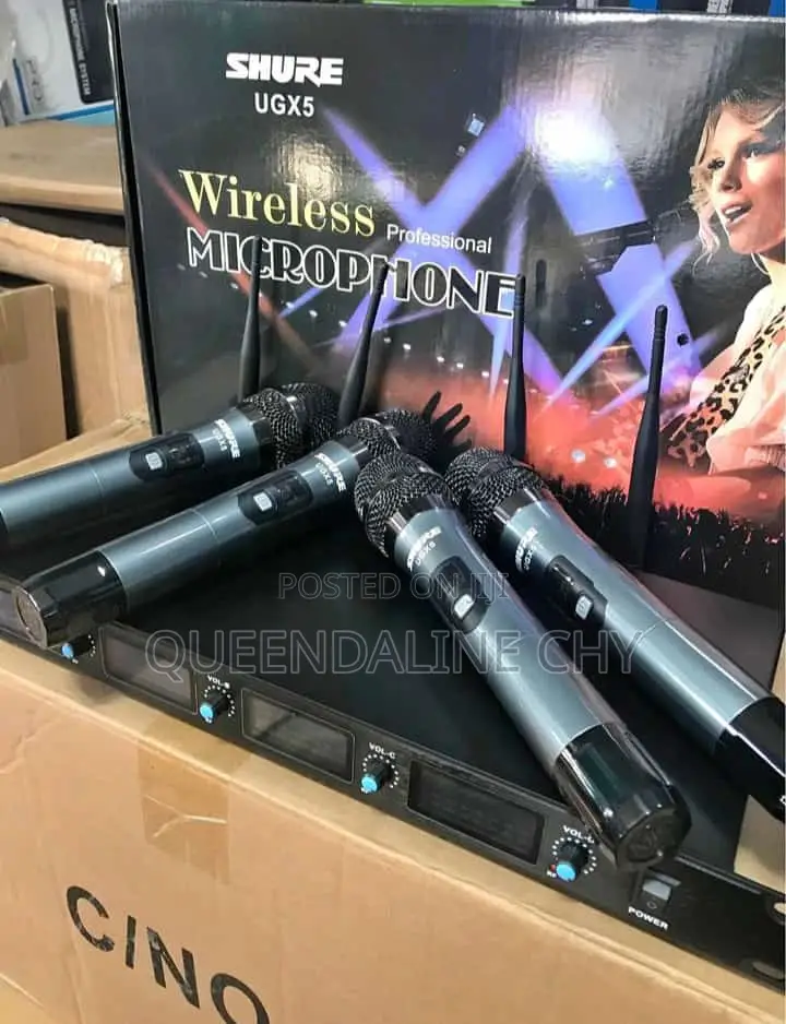 Shure Ugx5 4 in 1 Professional Wireless Microphones