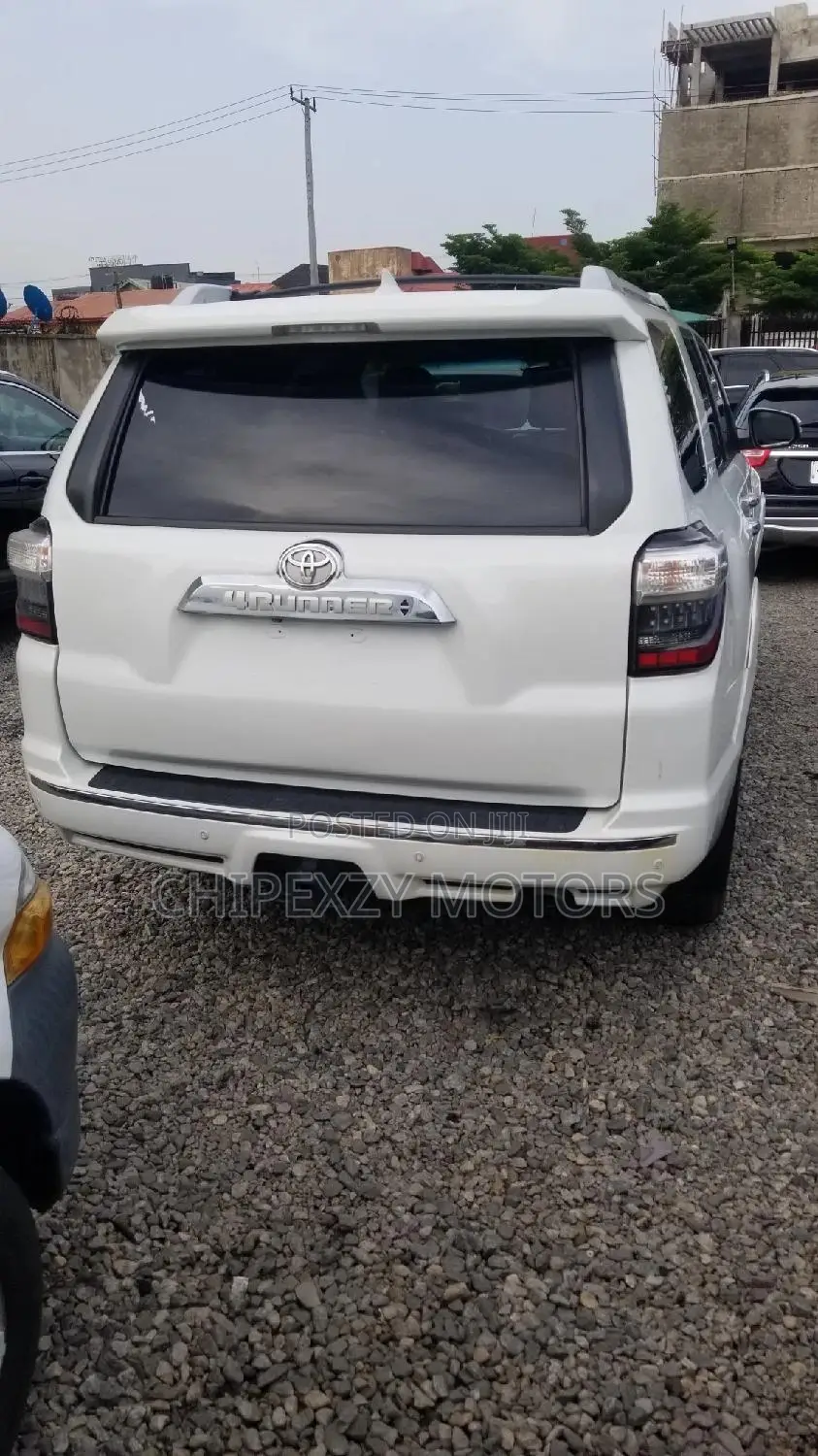 Toyota 4-Runner 2014 White