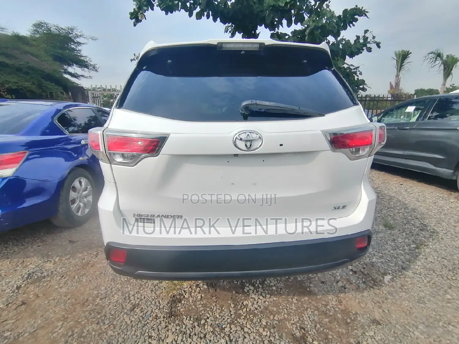 Toyota Highlander XLE 4dr SUV (3.5L 6cyl 6A) 2015 White