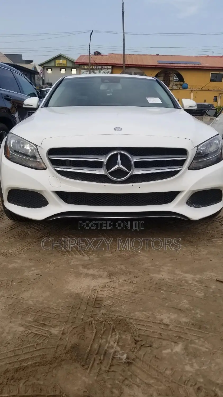 Mercedes-Benz C300 Sport 4dr AWD 4Matic Sedan (2.0L 4cyl 7A) 2015 White