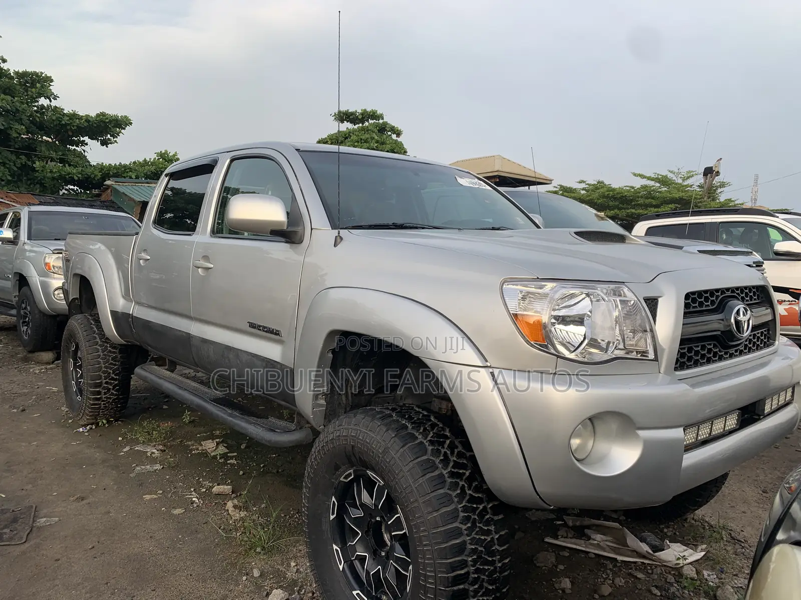 Toyota Tacoma Double Cab V6 Automatic 2011 Silver