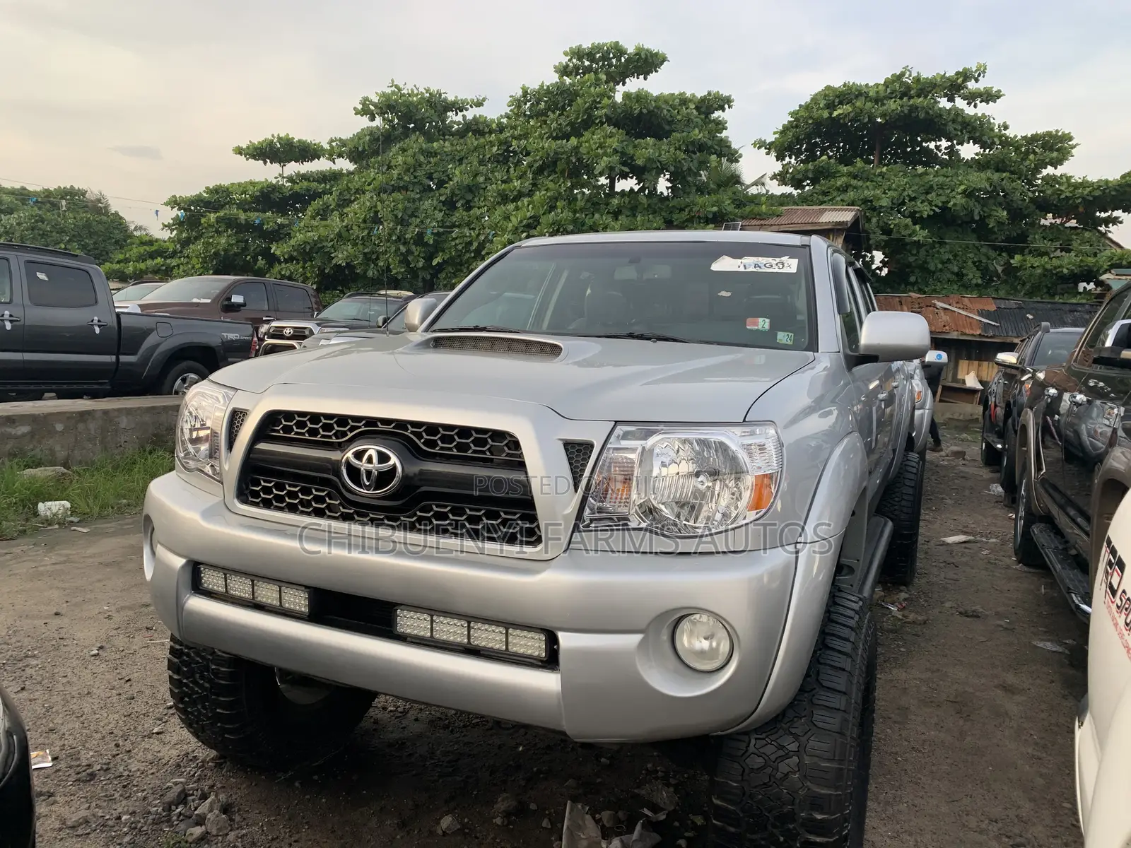 Toyota Tacoma Double Cab V6 Automatic 2011 Silver