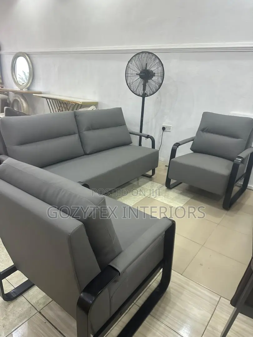 Simple Sofa Chair