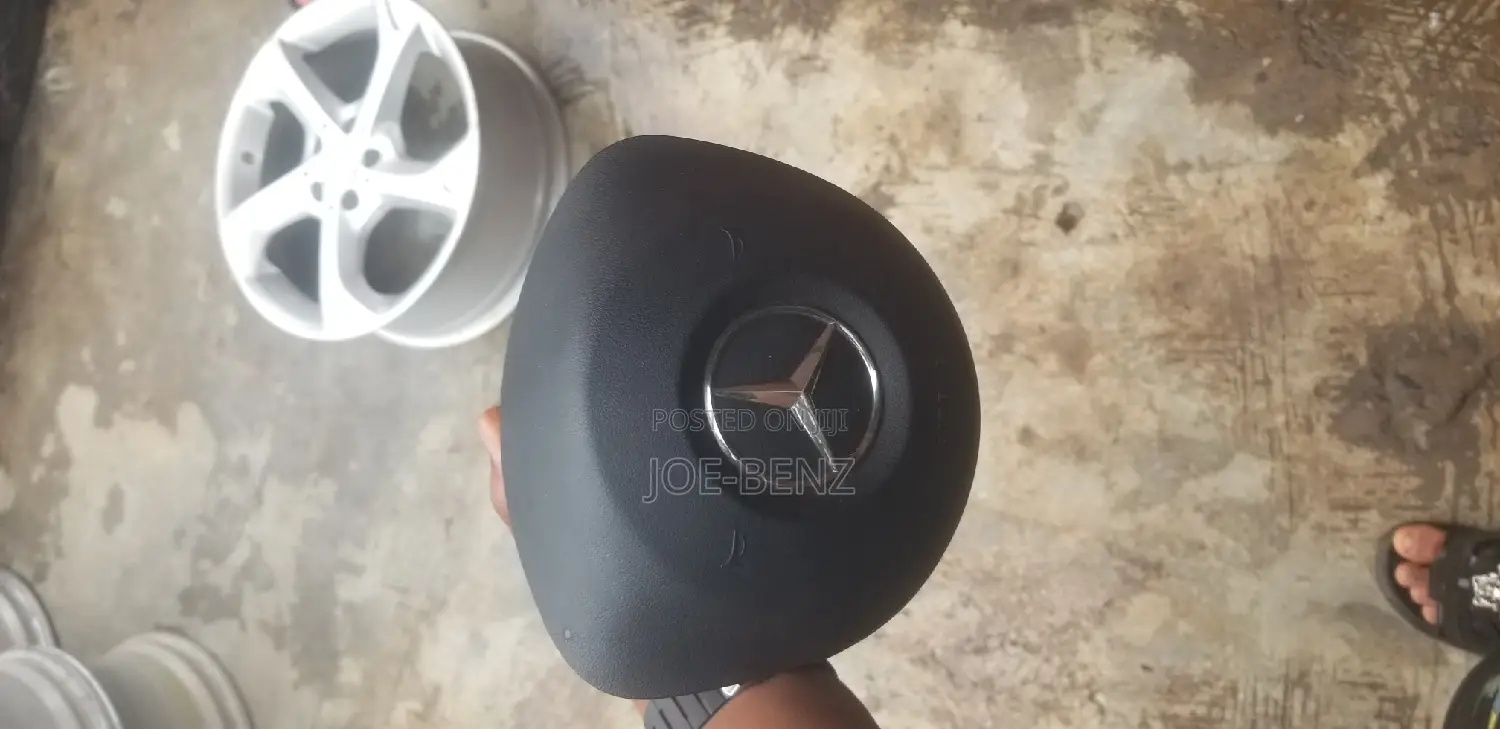 C300 2017 AMG Steering Wheel Airbag