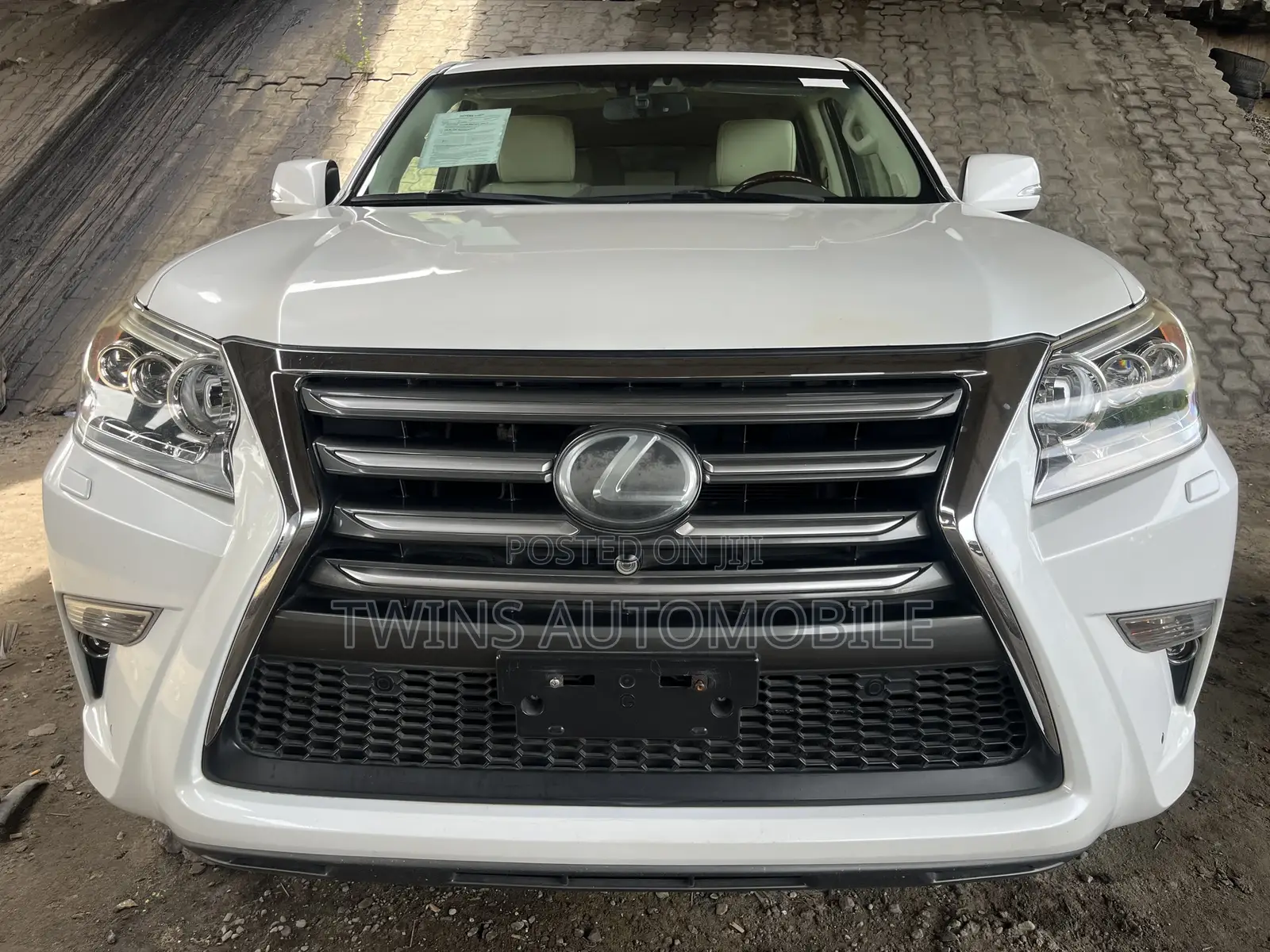 Lexus GX 460 Luxury 2015 White