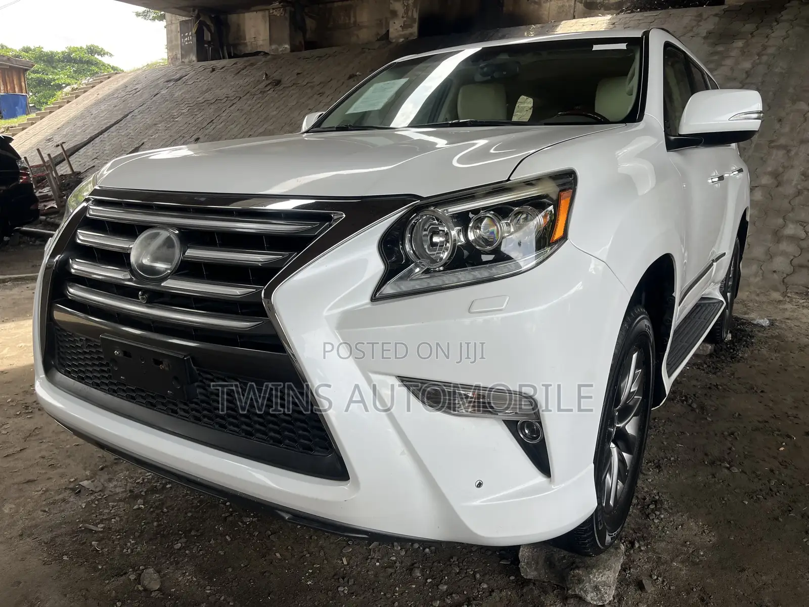Lexus GX 460 Luxury 2015 White