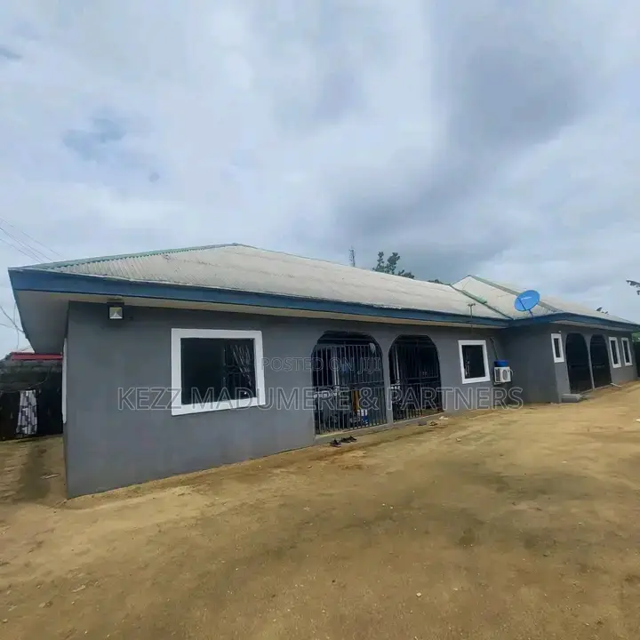 5bdrm Block of Flats in Sars Road , Port for sale