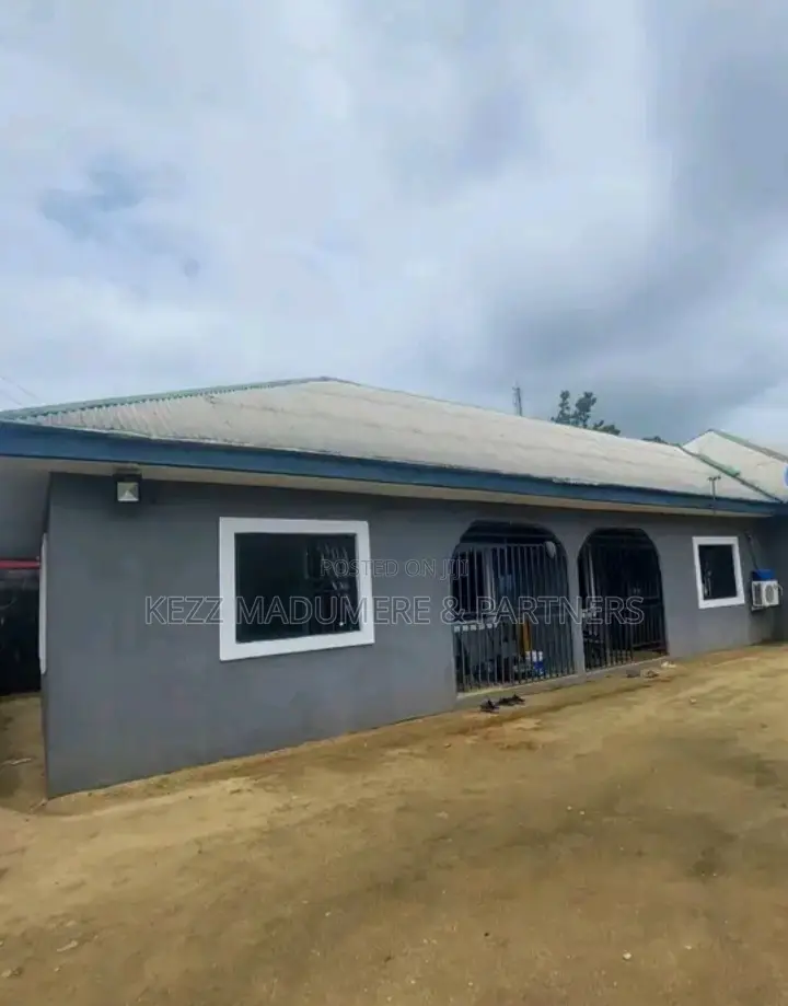 5bdrm Block of Flats in Sars Road , Port for sale