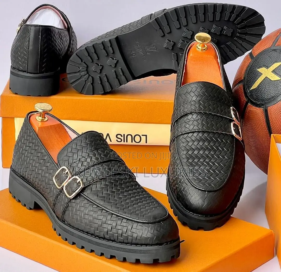 Original Louis Vuitton Leather Shoe for Men