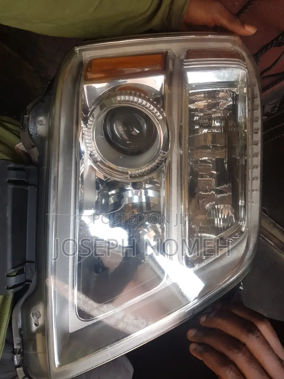 2011 GMC Terrain Headlight