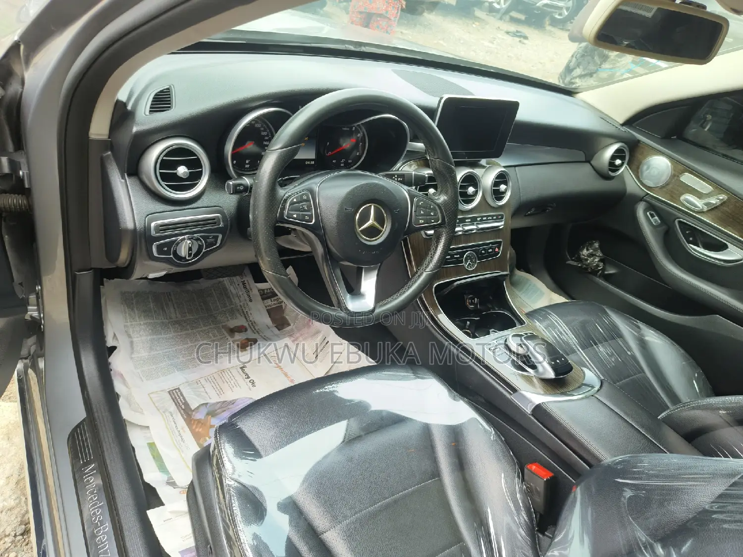 Mercedes-Benz C300 2016 Gray
