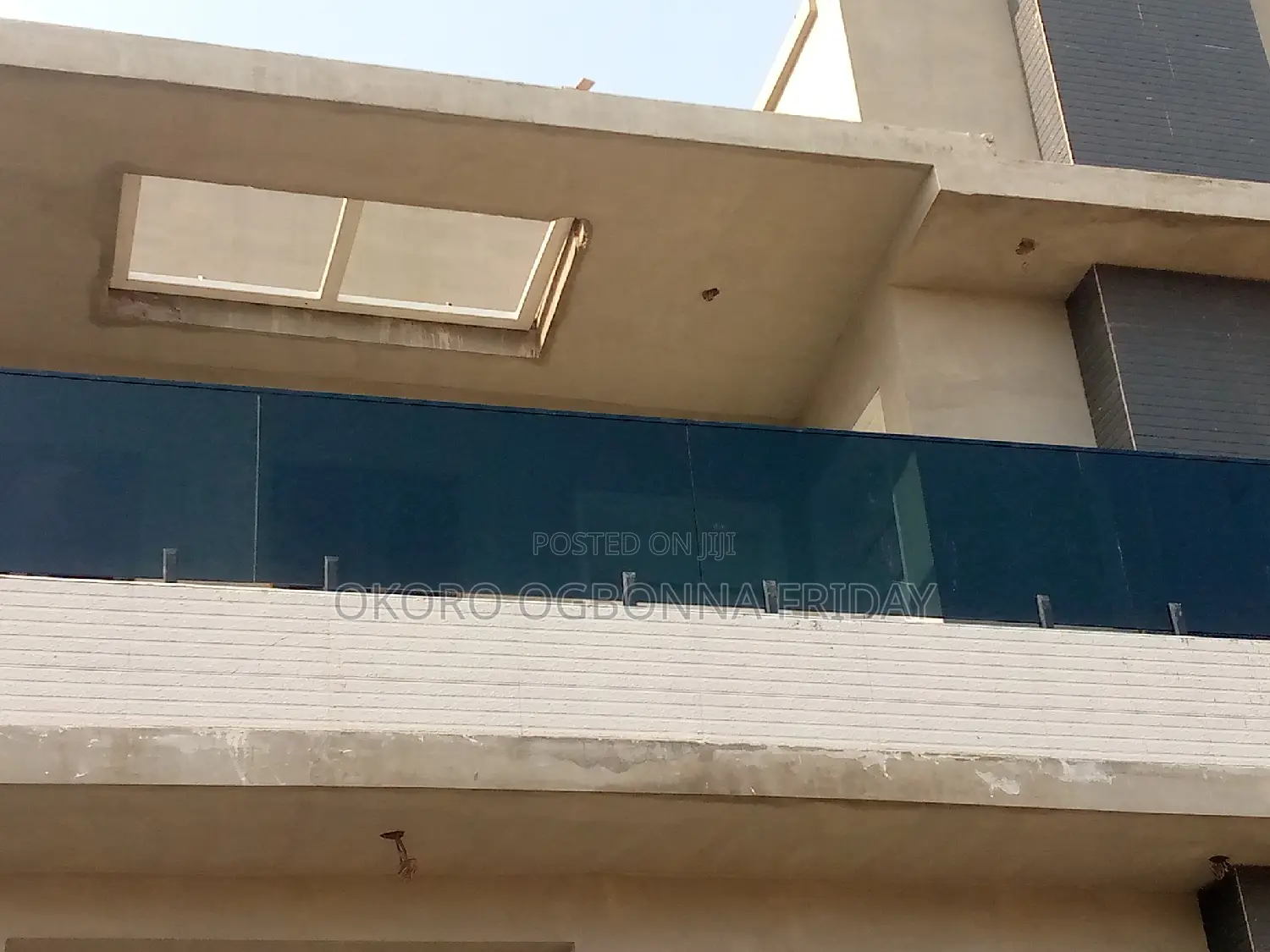 Wetted Gray Glass
