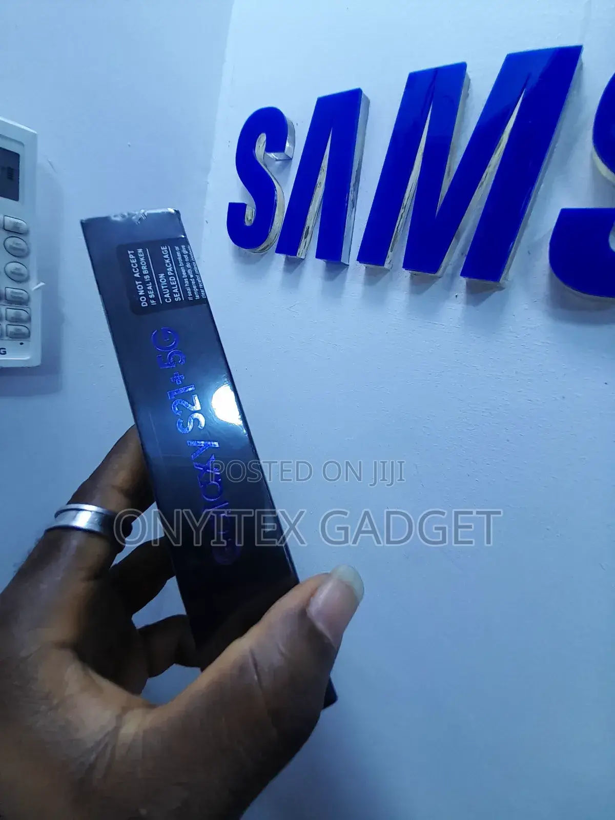 New Samsung Galaxy S21+ 5G 128 GB Black
