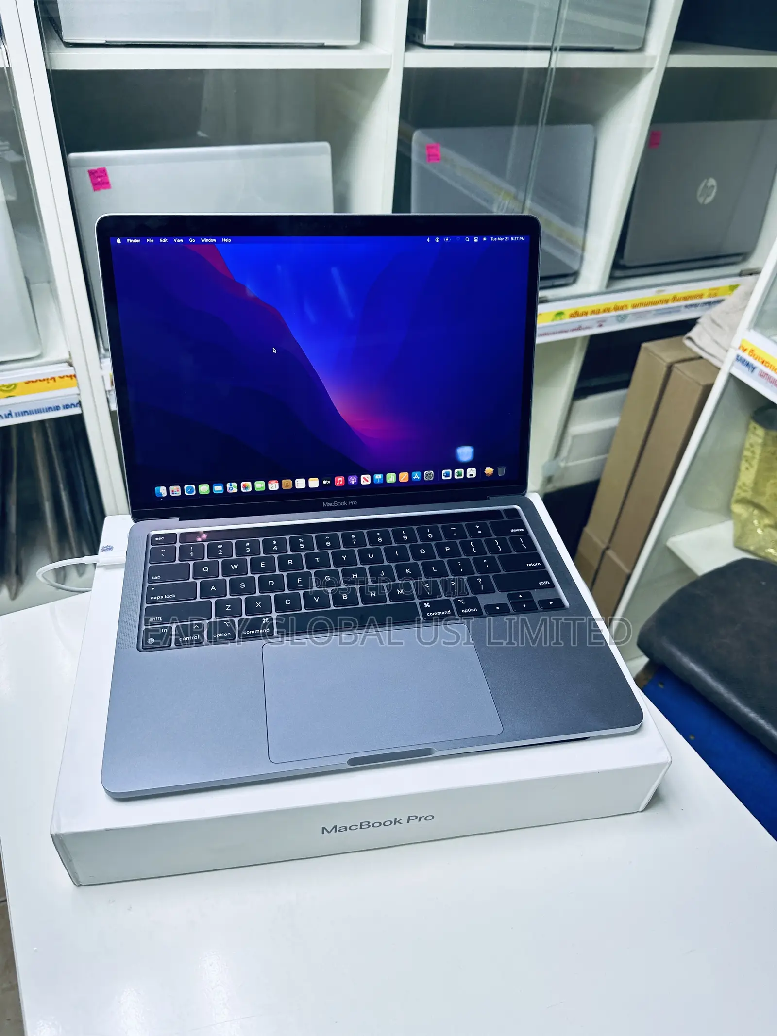 Laptop Apple MacBook Pro 2020 M1 8GB Apple M1 SSD 512GB
