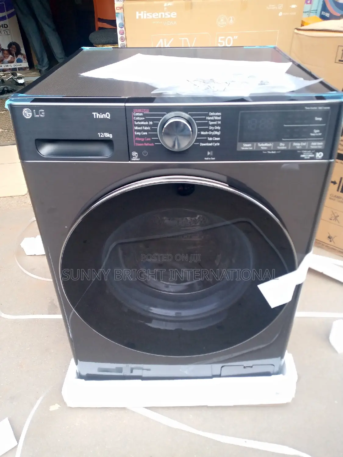 L G Washing Machine Wash and Dry 12kg