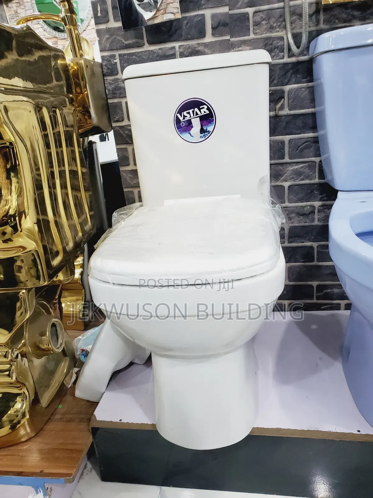 Vstar Wc (Solo) With Wash Hand Basin
