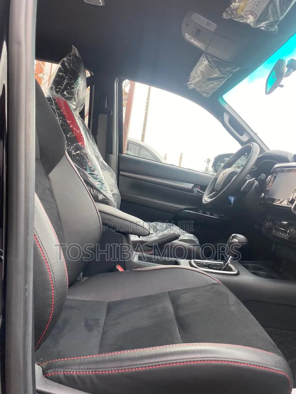 Toyota Hilux 2023 Black