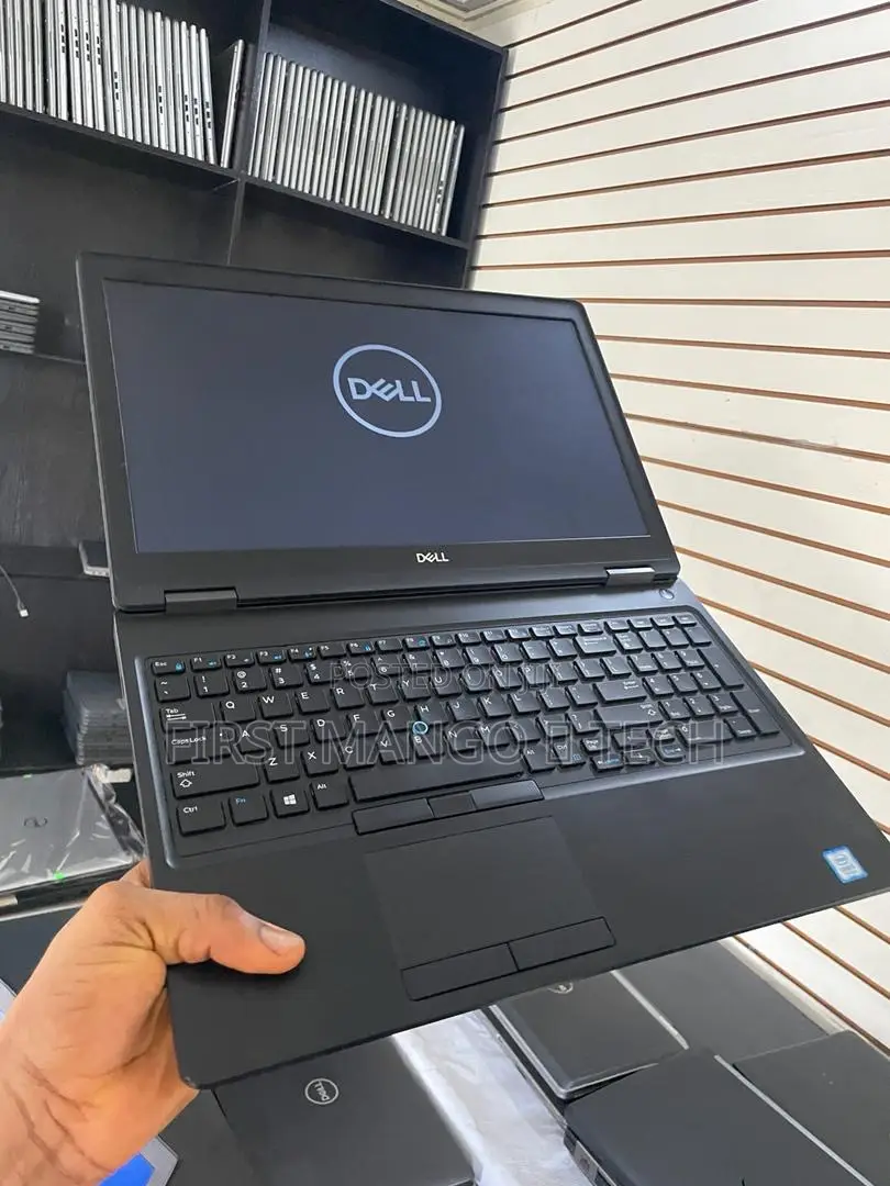 Laptop Dell Latitude 5590 8GB Intel Core I5 SSD 256GB