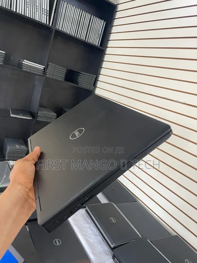 Laptop Dell Latitude 5590 8GB Intel Core I5 SSD 256GB
