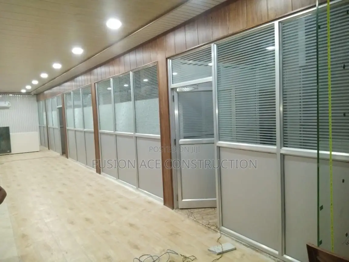 Frame / Frameless Glass Partitions